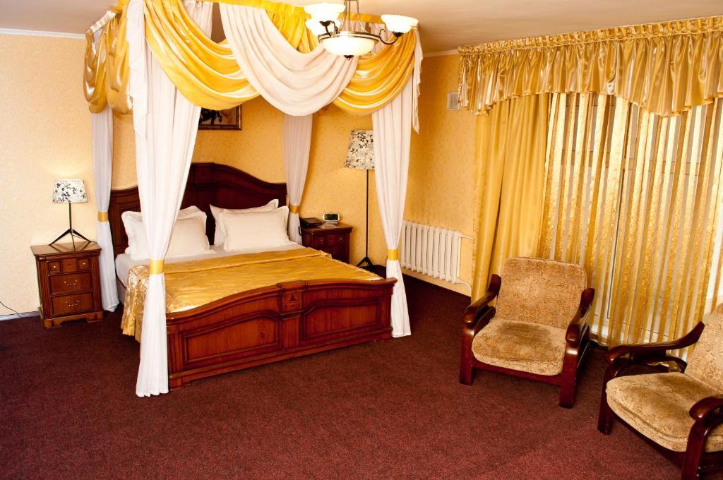 Dostyk Hotel Шимкент Екстер'єр фото